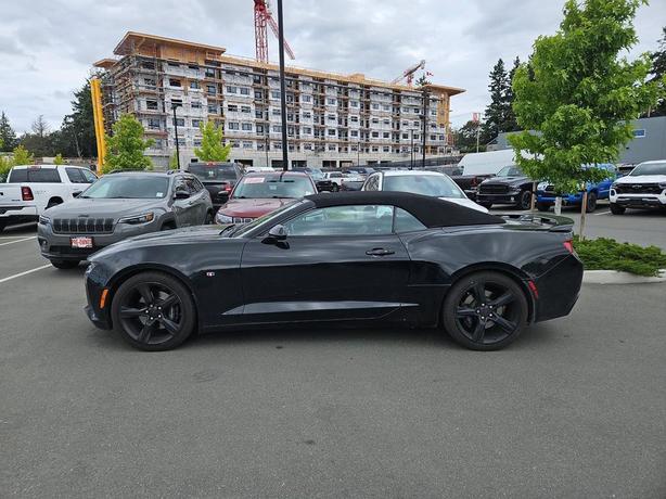 2017 Chevrolet Camaro 2dr Convertible 2SS | Leather | Heated Seats! image 3