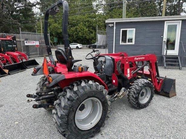 2020 Mahindra 2600 Series 2638 HST image 2