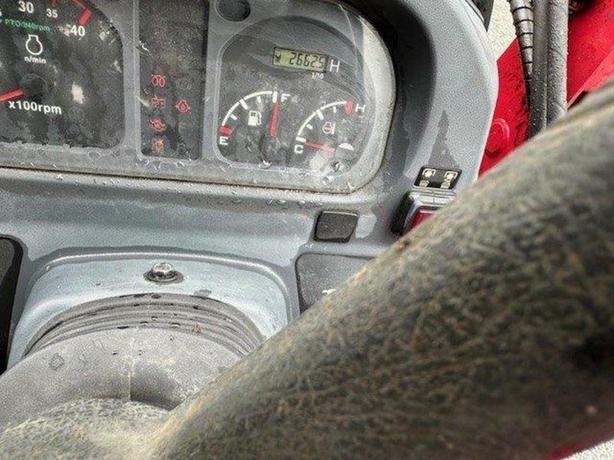 2020 Mahindra 2600 Series 2638 HST image 5