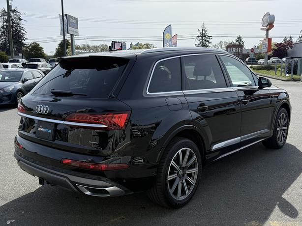 2020 Audi Q7 Progressiv -  3rd Row Seats & Power Moonroof image 6