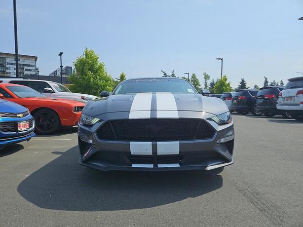 2022 Ford Mustang GT Premium Fastback | No Reported Accidents! image 2