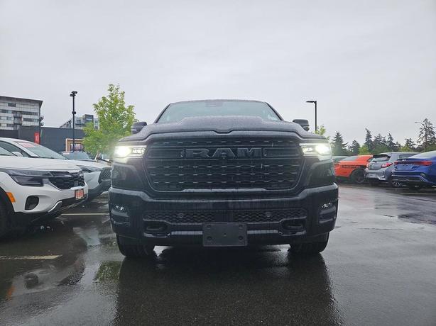 2025 RAM 1500 Limited 4x4 Crew Cab 5'7 Box | One Owner | No Accidents! image 2