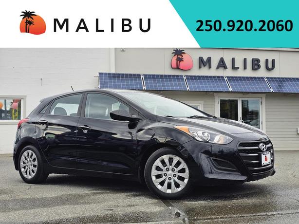 2016 Hyundai Elantra GT 5dr HB Auto GT image 1