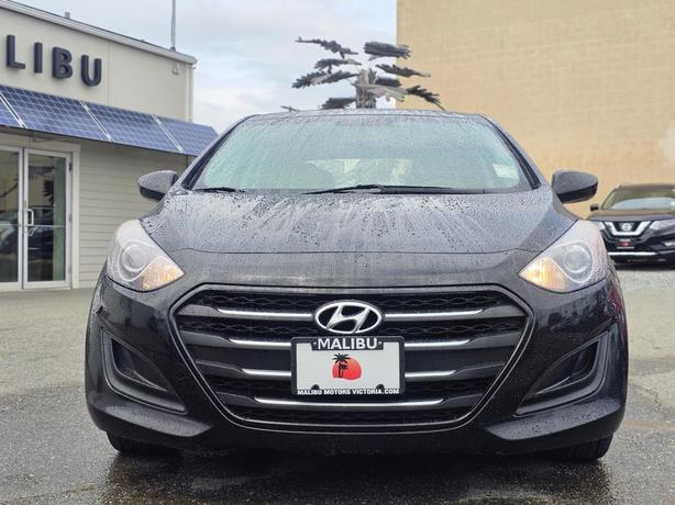 2016 Hyundai Elantra GT 5dr HB Auto GT image 2