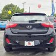 2016 Hyundai Elantra GT 5dr HB Auto GT thumbnail image 3