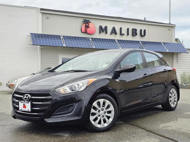 2016 Hyundai Elantra GT 5dr HB Auto GT image 8