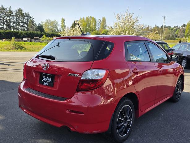 2011 Toyota Matrix image 7
