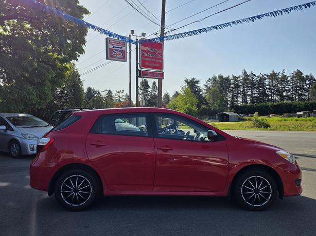 2011 Toyota Matrix image 8