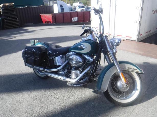 2009 Harley-Davidson Flstc Heritage Softail Motorcycle image 1