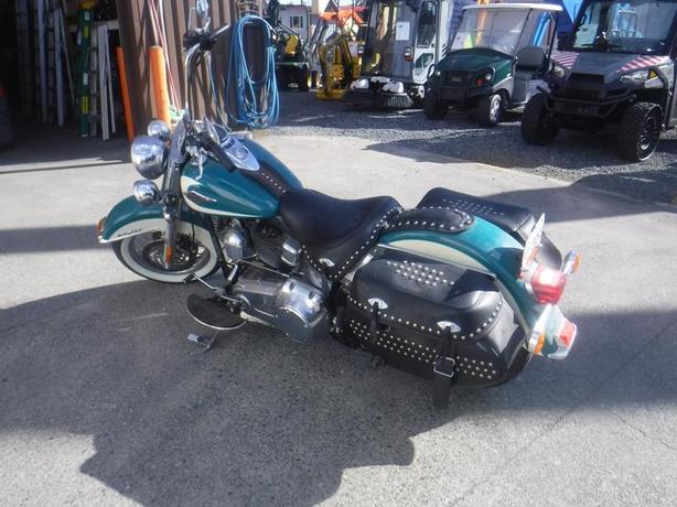 2009 Harley-Davidson Flstc Heritage Softail Motorcycle image 5