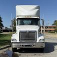 2007 International 9200i Cummins Diesel 10-Speed Tandem Tractor Day Cab thumbnail image 3