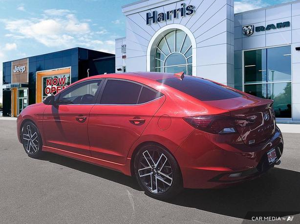 2019 Hyundai Elantra Sport Manual | Sunroof | Heated Seats! image 4