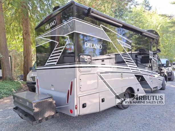 Used 2024 Thor Motor Coach Delano Sprinter 24FB image 4