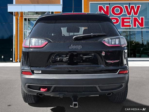 2019 Jeep Cherokee Trailhawk 4x4 | Bluetooth Connect | No Reported Accidents! image 5