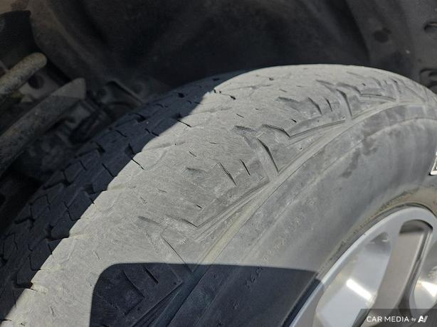 2019 Jeep Cherokee Trailhawk 4x4 | Bluetooth Connect | No Reported Accidents! image 7