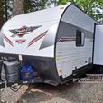 Used 2022 Shasta RVs Shasta 25RS thumbnail image 2