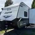 Used 2022 Jayco Jay Flight SLX Western Edition 242BHSW thumbnail image 2
