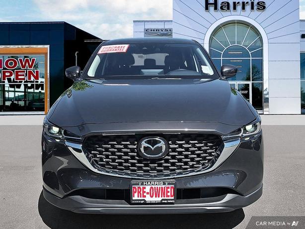 2024 Mazda CX-5 GXGX AWD w/o CD |  Front Collision Mitigation | One Owner! image 2
