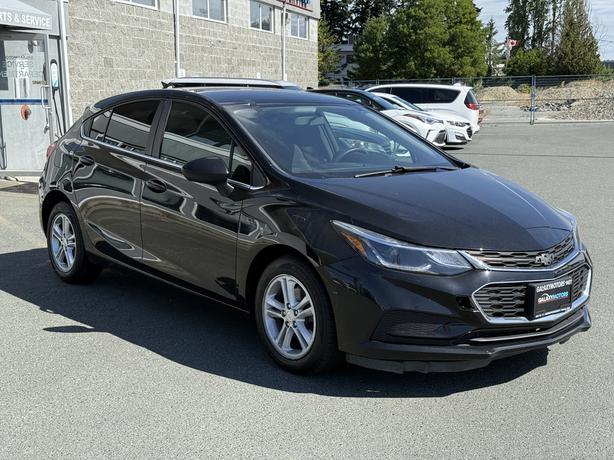 2018 Chevrolet Cruze LT Turbo - Automatic Headlights & Air Conditioning image 4