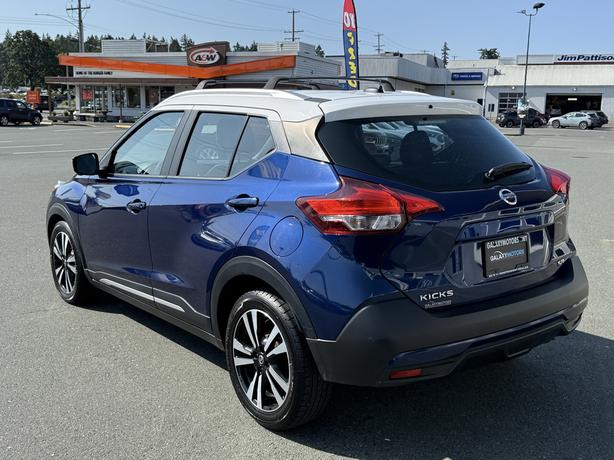 2018 Nissan Kicks SR -  Sport Steering Wheel & Remote Keyless Entry image 8