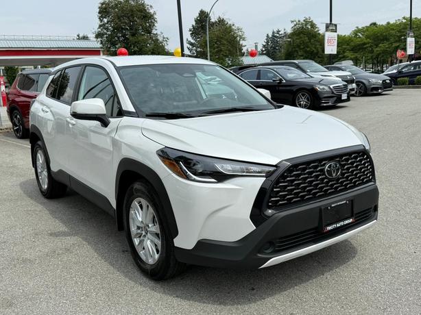 2024 Toyota Corolla Cross LE - No Accidents, One Owner, Heated Seats image 3