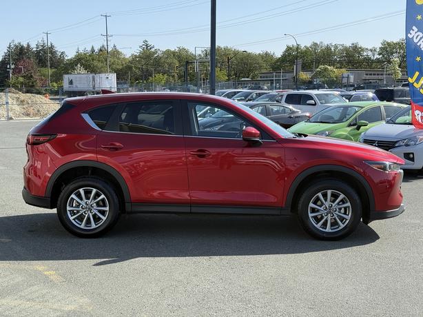 2024 Mazda CX-5 GS AWD - Front dual zone A/C & Heated Front Seats image 5