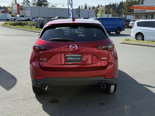 2024 Mazda CX-5 GS AWD - Front dual zone A/C & Heated Front Seats image 7
