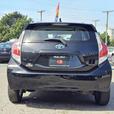 2015 Toyota Prius C 5dr HB Technology thumbnail image 3