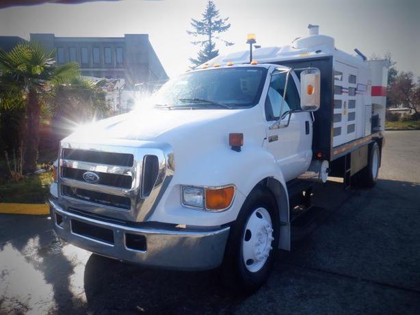 2006 Ford F-650 Vacuum Truck  2WD Diesel image 2