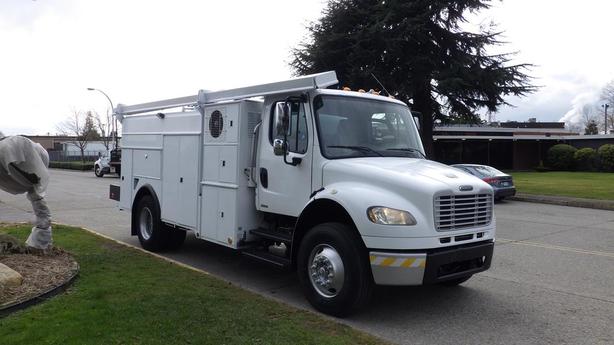 2006 Freightliner M2 106 Medium Duty Service Truck Dually CNG Natural Gas image 1