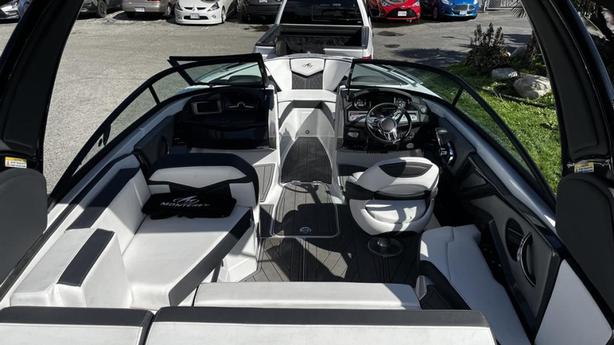 2023 Mercury Monterey 238SS Boat image 8