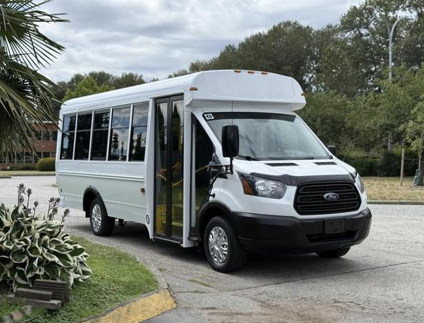 2017 Ford Transit T-350 7-Passenger 2-Wheelchair Accessible Bus image 1