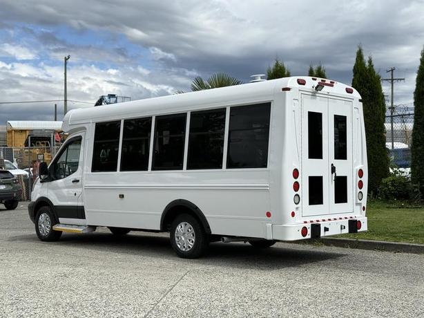 2017 Ford Transit T-350 7-Passenger 2-Wheelchair Accessible Bus image 7