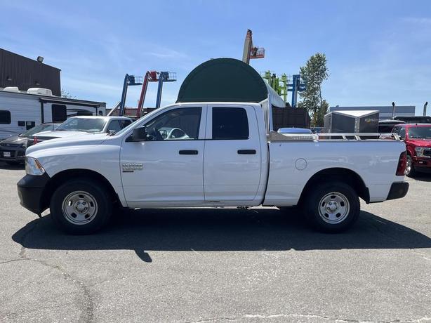 2019 RAM 1500 Classic Quad Cab 4WD image 2