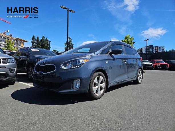 2016 Kia Rondo Keyless Entry | Smart Device Integration | Cruise Control! image 1