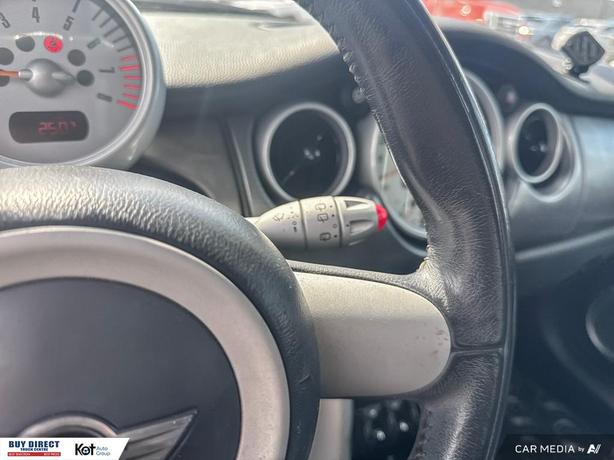 2004 MINI Cooper Hardtop S MANUAL, LEATHER SEATS, BLACK INTERIOR, SUNROOF, AUTO  image 7