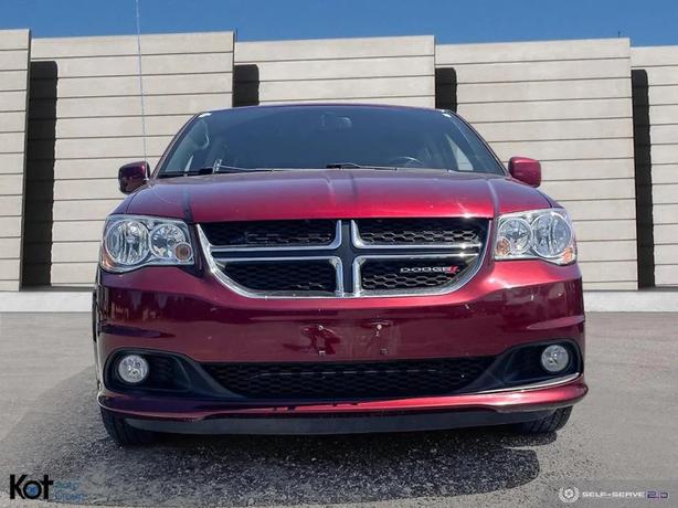 2017 DODGE GRAND CARAVAN image 2