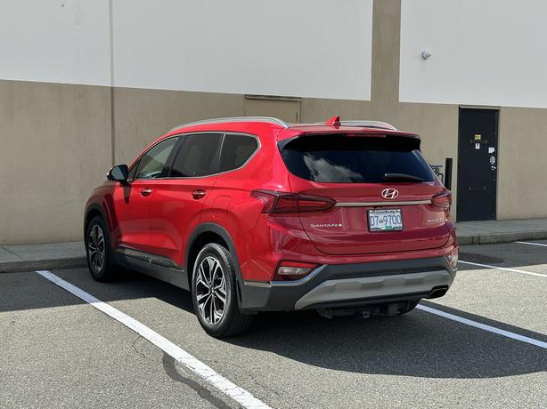 2020 Hyundai Santa Fe image 6