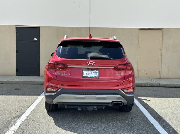 2020 Hyundai Santa Fe image 7