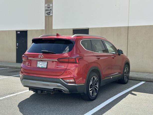 2020 Hyundai Santa Fe image 8