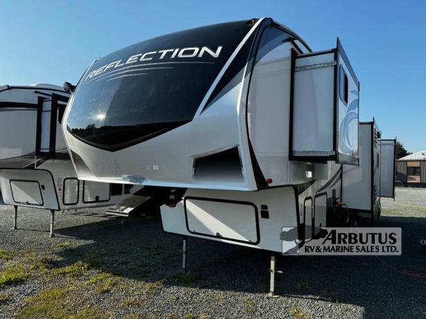 Used 2021 Grand Design Reflection 311BHS image 3