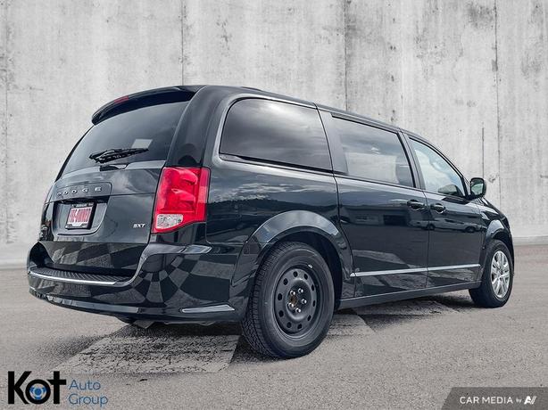 2020 Dodge Grand Caravan SXT image 5