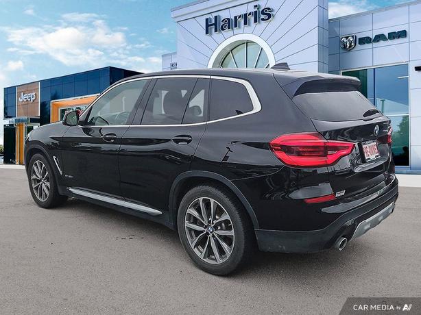 2018 BMW X3 xDrive30i | Heated Seats! image 4