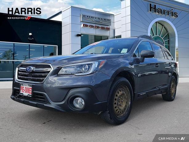 2018 Subaru Outback Limited w/EyeSight Pkg | No Reported Accidents! image 1