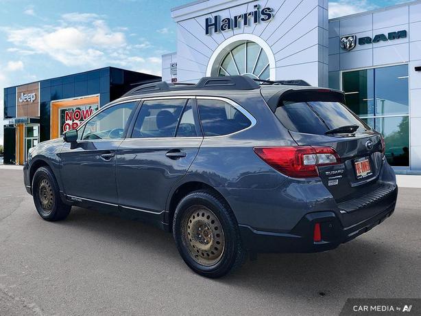 2018 Subaru Outback Limited w/EyeSight Pkg | No Reported Accidents! image 4