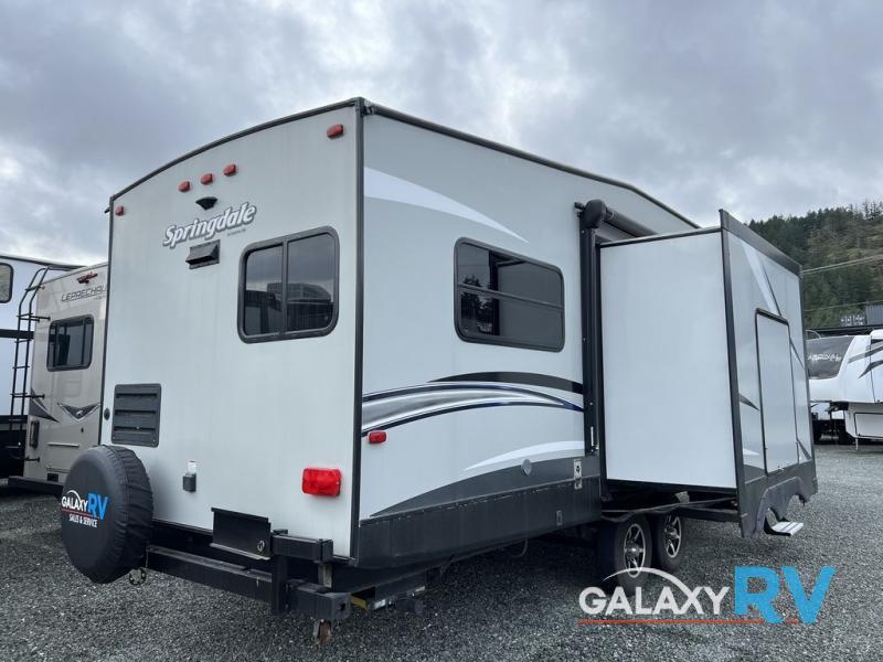 Used 2018 Keystone RV Springdale 302FWRK display photo
