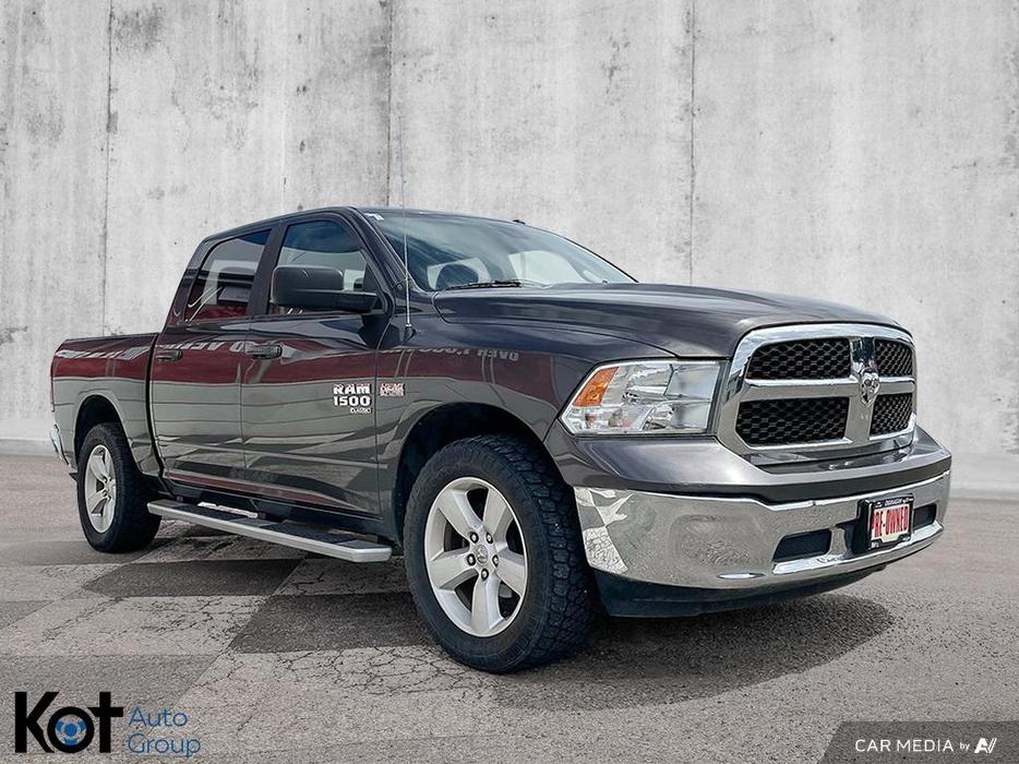 2021 RAM 1500 Classic SLT | 5'7 Box | 5.7L HEMI V8 | Engine Block Heater | 40/20 display photo