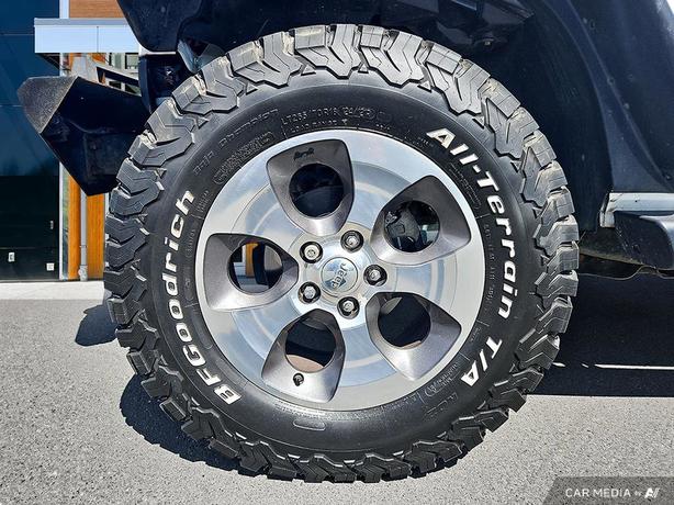 2018 Jeep Wrangler Sahara 4x4 | GPS Navigation! image 6