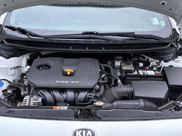 2018 KIA Forte image 3