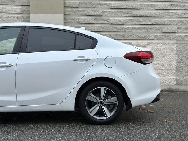 2018 KIA Forte image 6